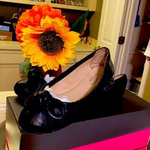 Black Talbots Bow Tie Ballerina Flats Sz 6.5